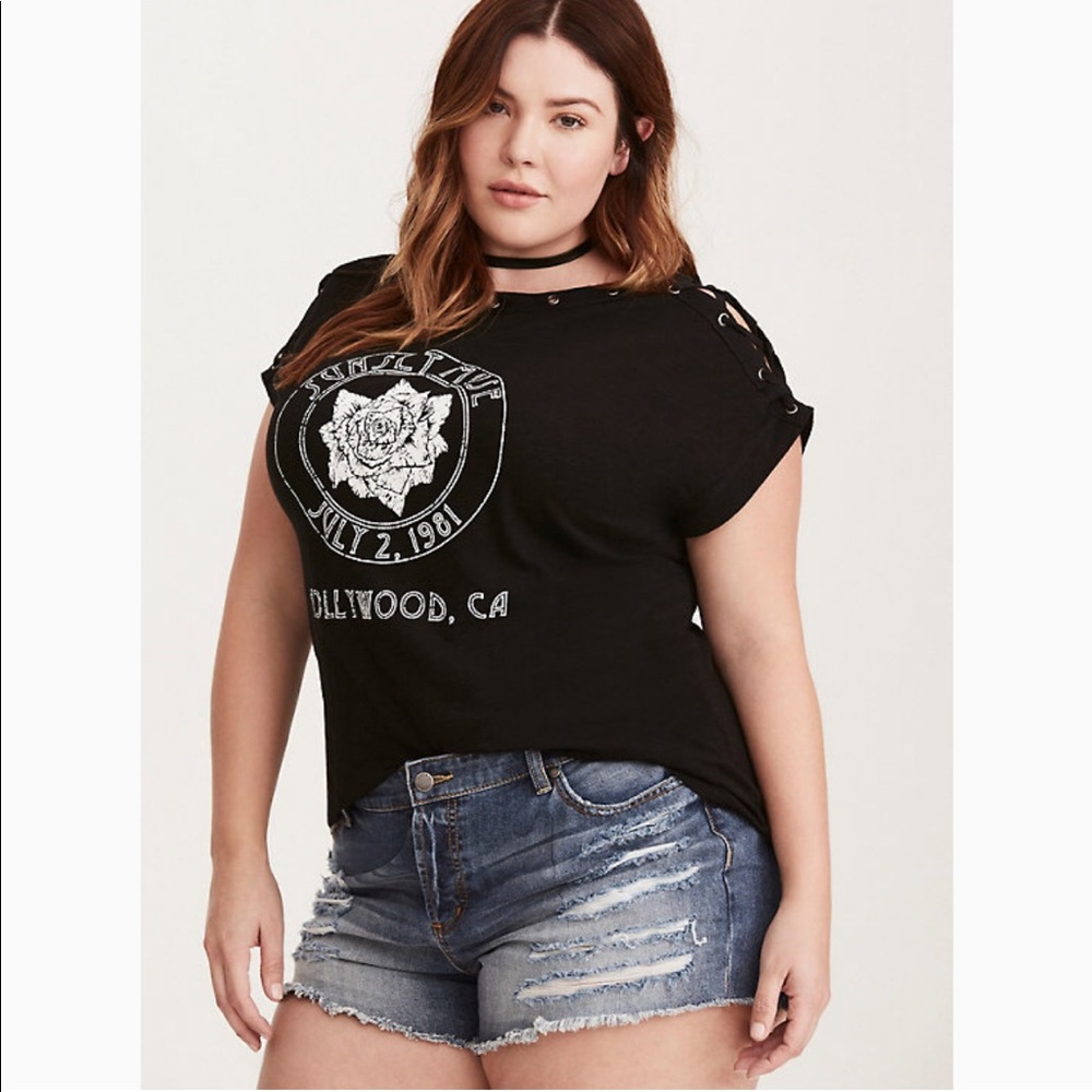 Torrid Black Lace Up Graphic Tee Edgy Moto 0X
